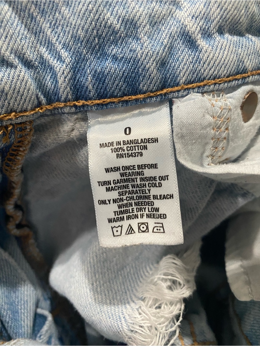 Light Wash Distressed Aeropostle Mom Jeans - Picture 6 of 9